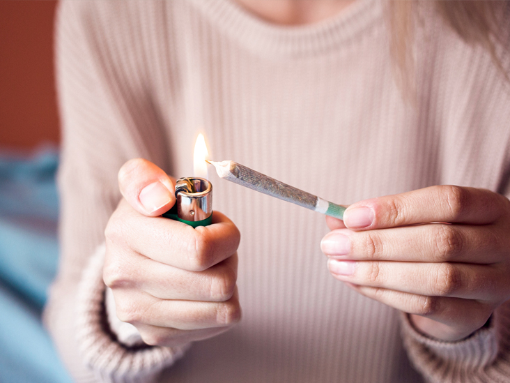 How can you start smoking weeds to enjoy the associated health benefits?